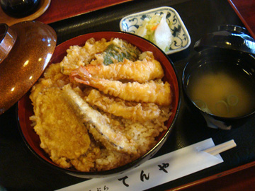 宝来町 天ぷら てんや 上天丼