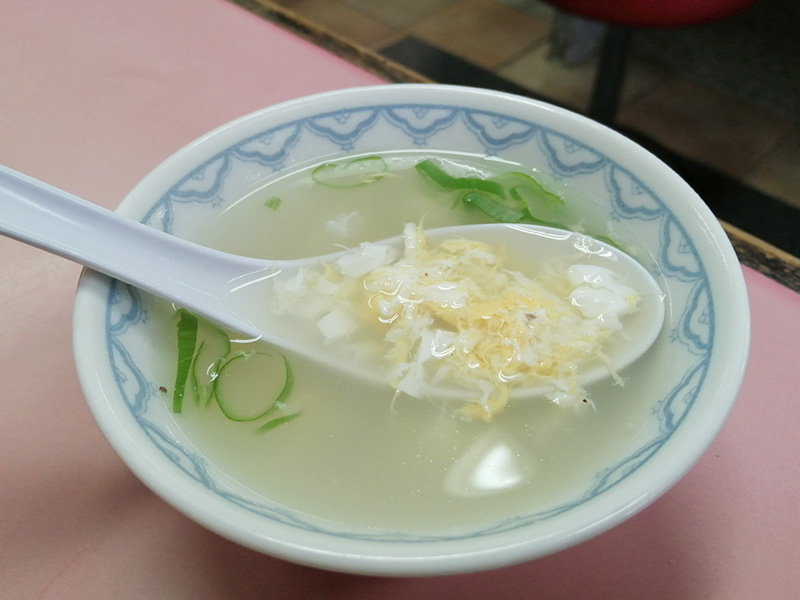 鳳蘭　中華ランチ　スープ
