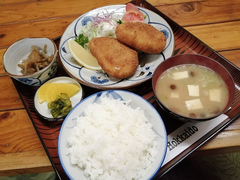 水嶋　カニクリームコロッケ定食