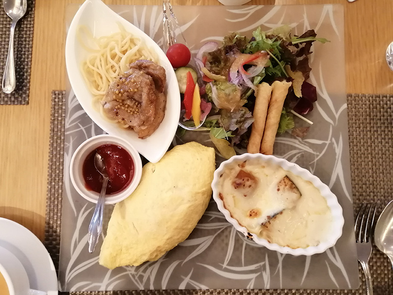 国際ホテル アゼリア のランチ シェフからの一皿 函館グルメブログ 函データ