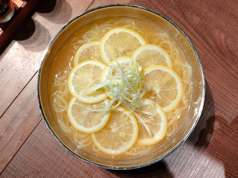大黒屋　ジンギスカン　レモン冷麺